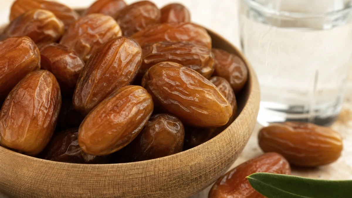 خرما زاهدی رمانتا برای مصرف روزانه با نگهداری آسان