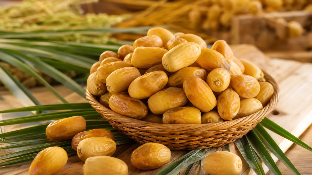 مصرفکنندگان برای تشخیص تفاوت خرما زاهدی